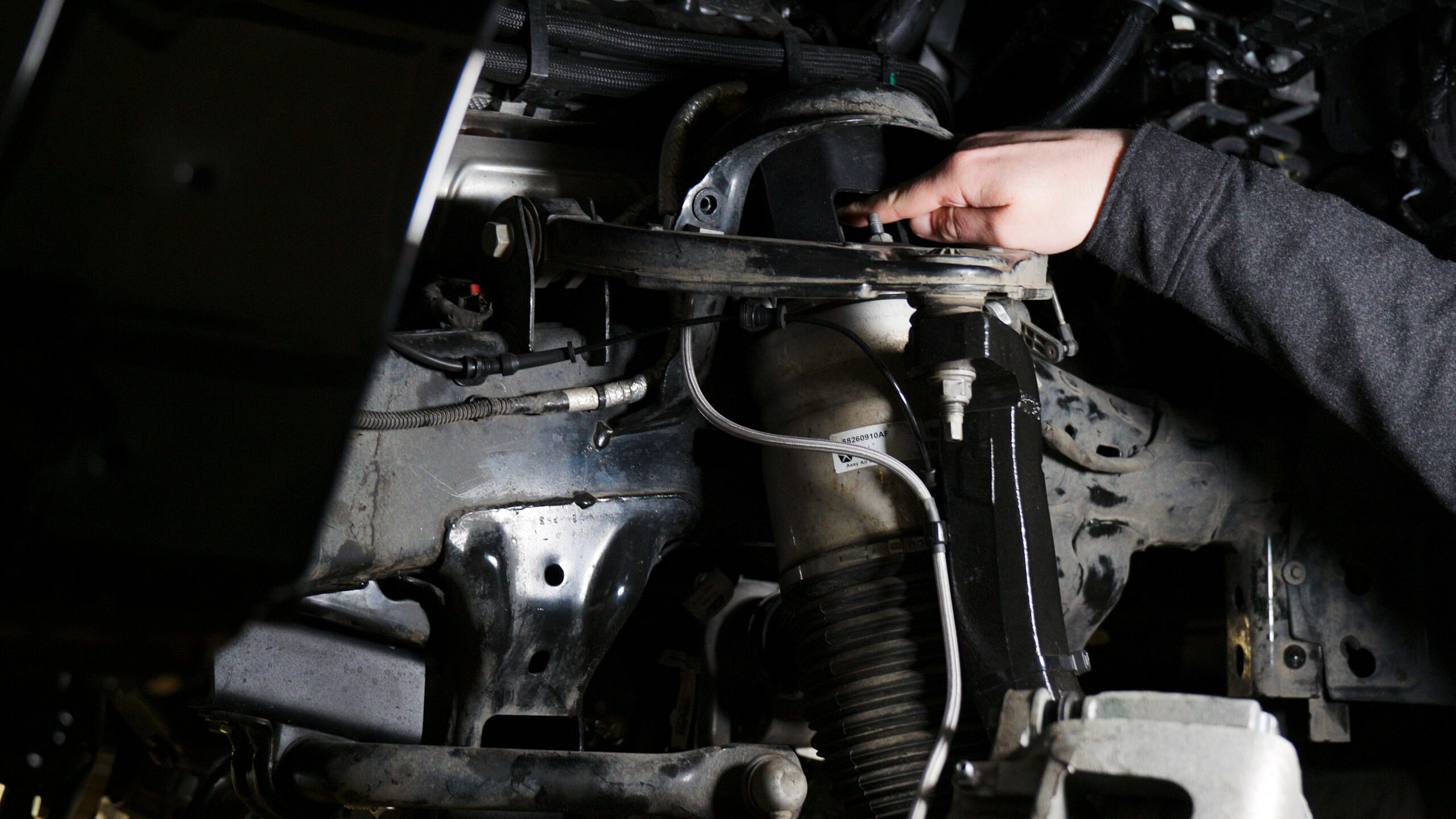 Spacer Lift. Types of suspension modifications  